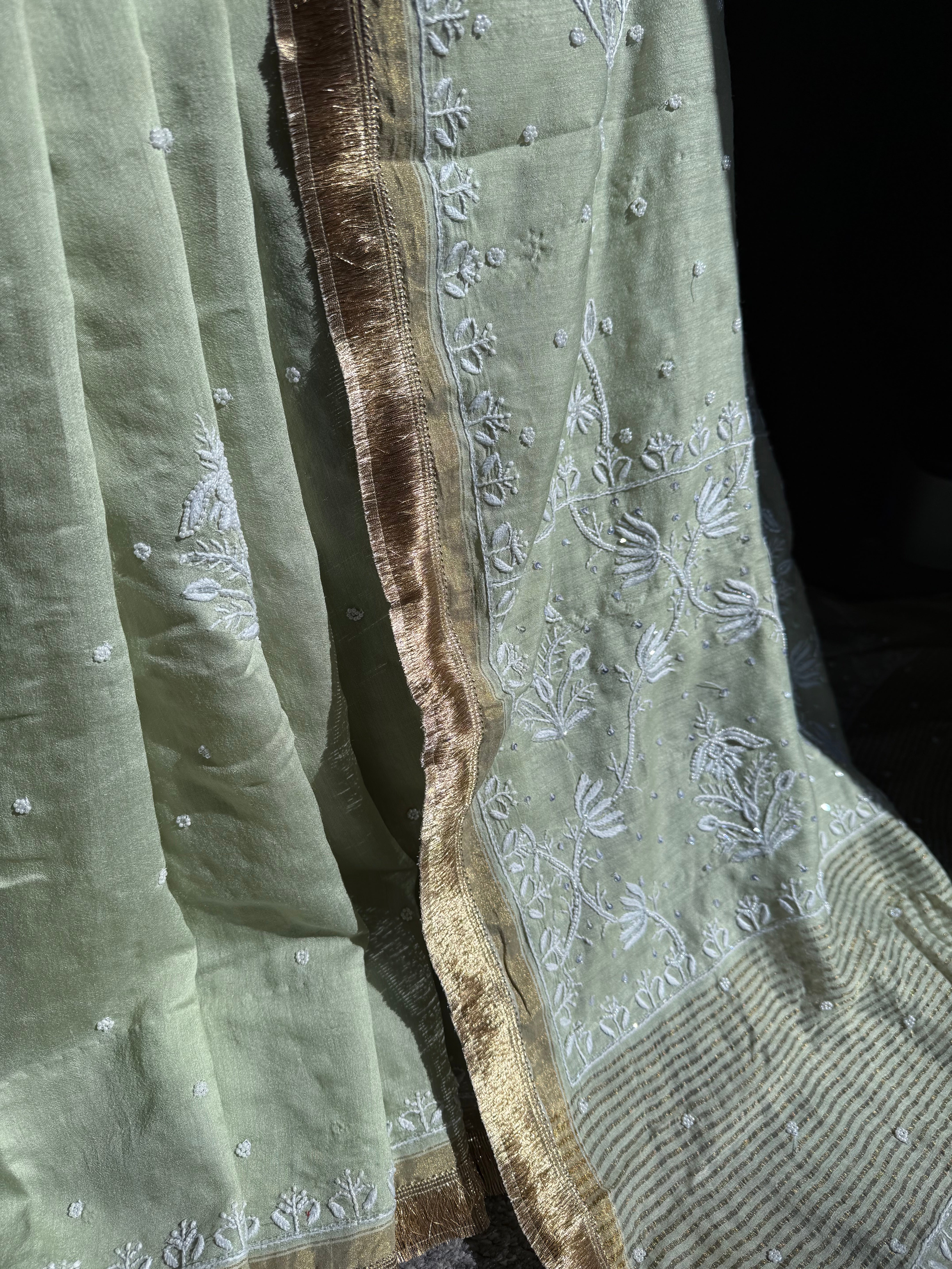 Moonga Silk Saree- Pista Green