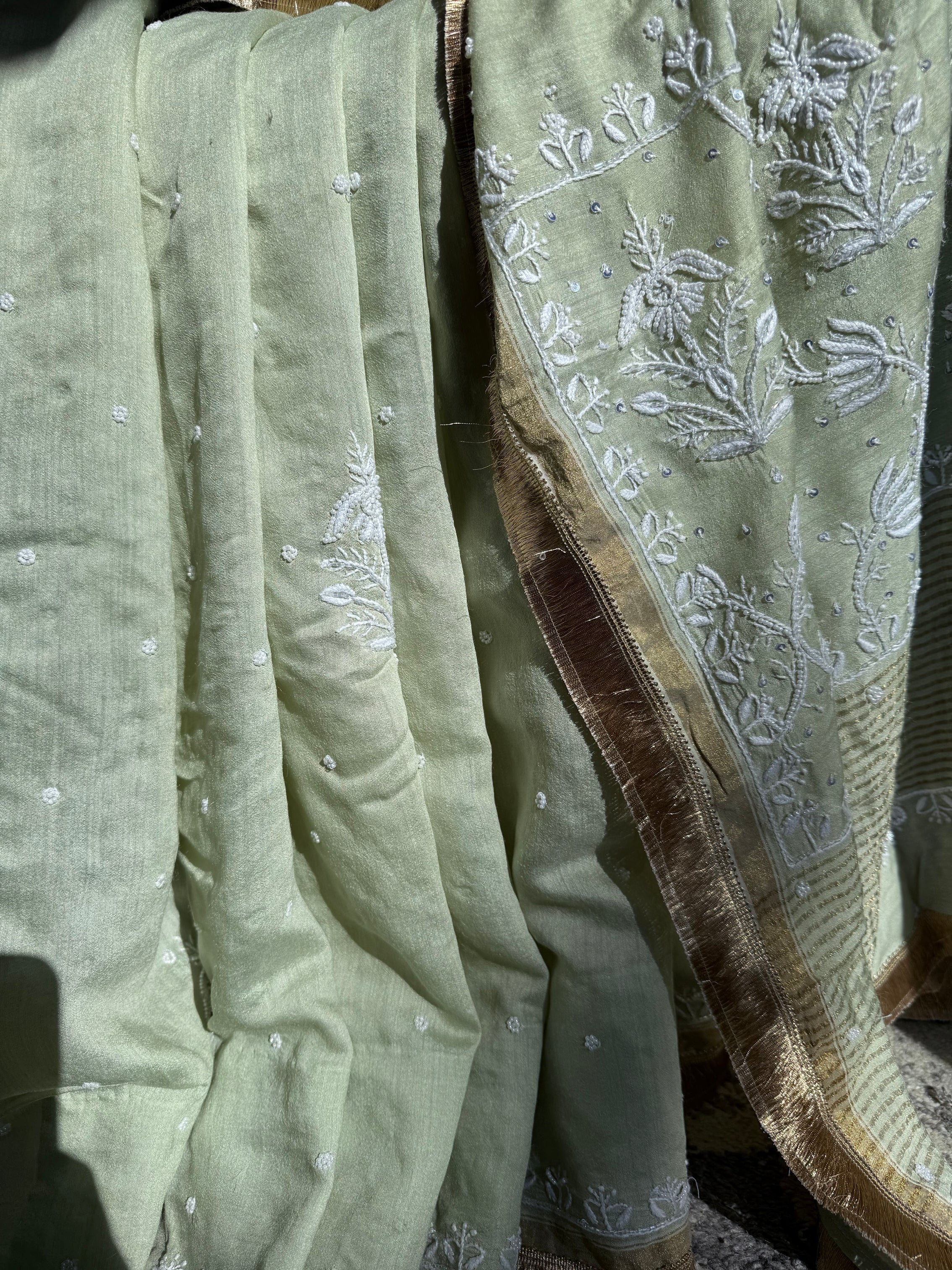 Moonga Silk Saree- Pista Green