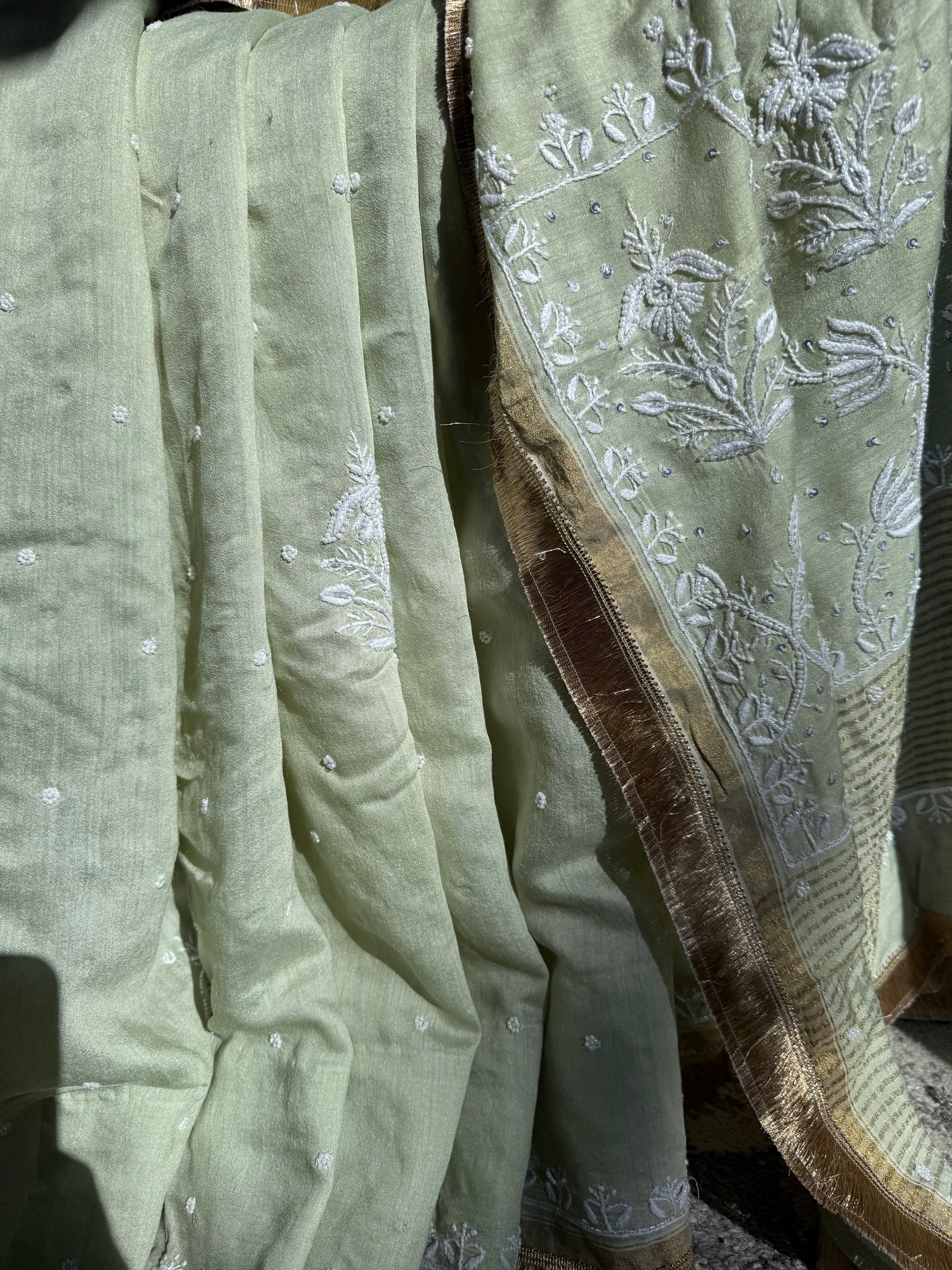 Moonga Silk Saree- Pista Green