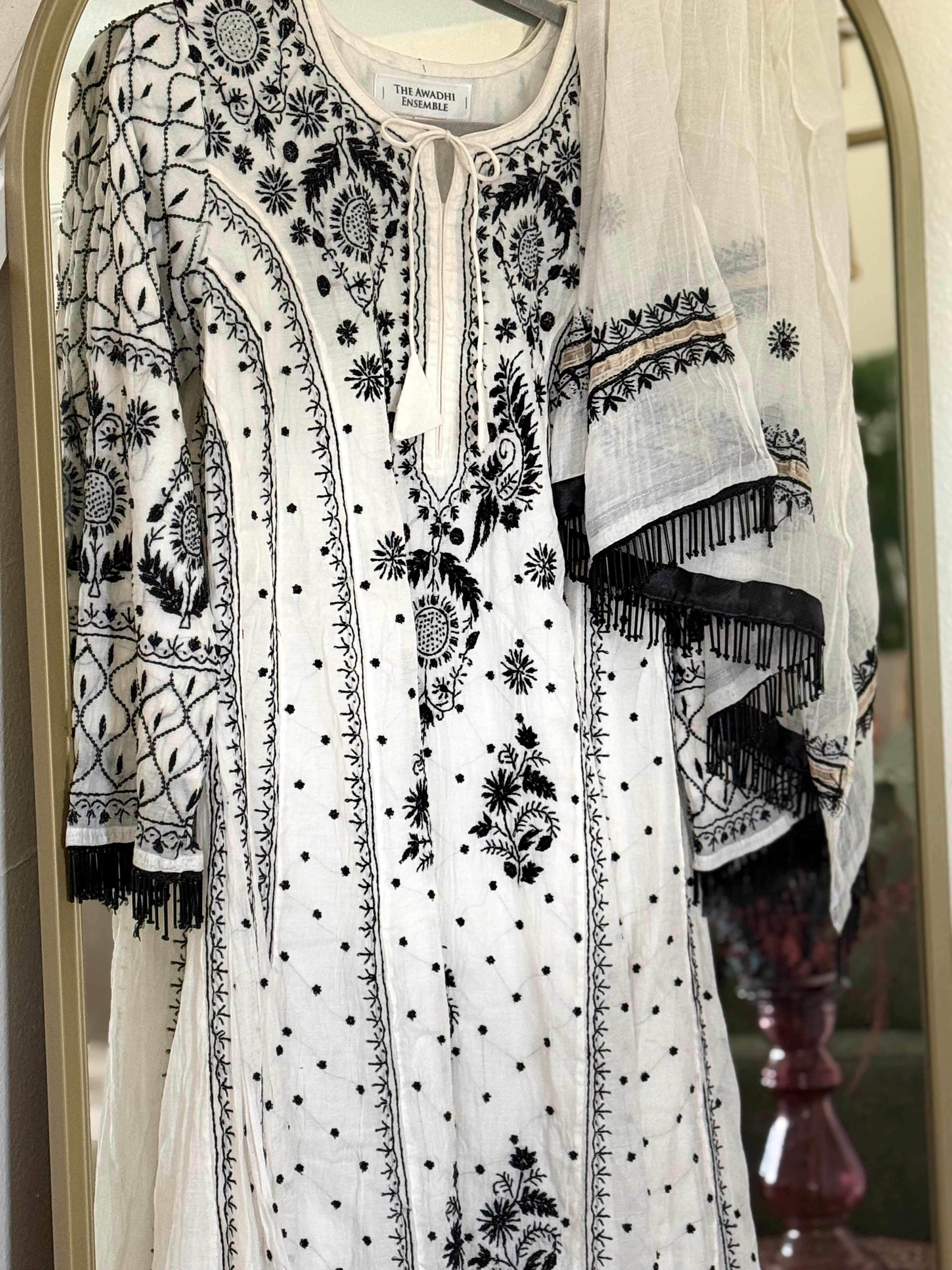 Mul Chanderi Anarkali: Black on Ivory