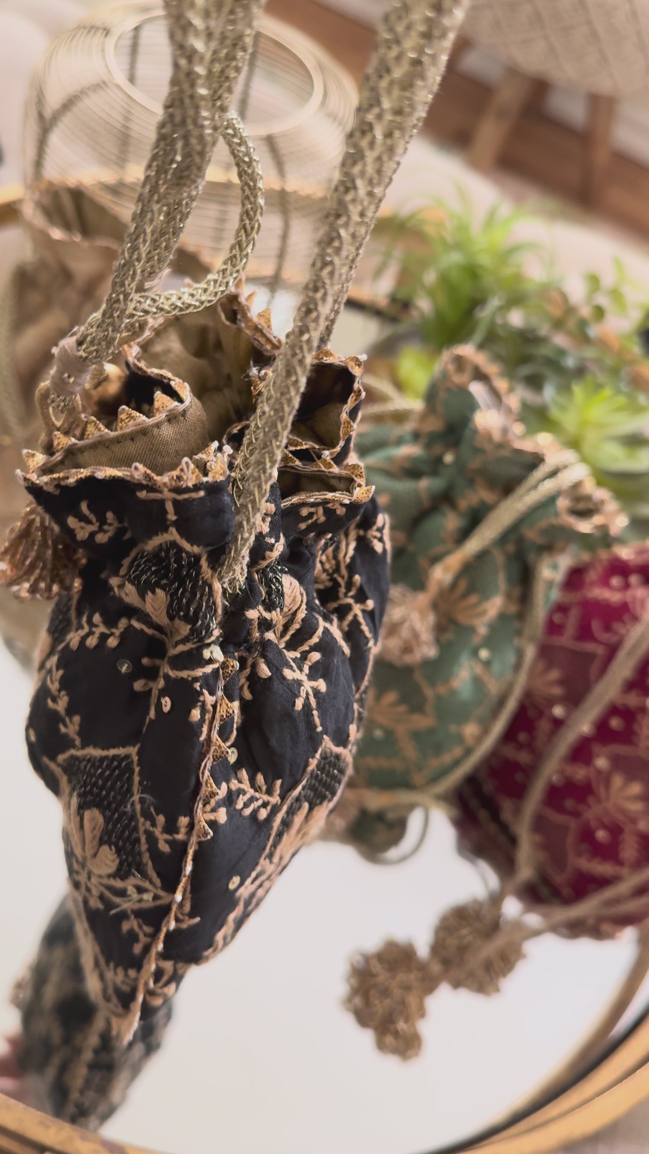 Chikankari Potlis - Black