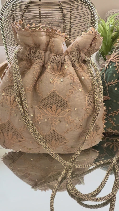 Chikankari Potlis - Beige/Gold