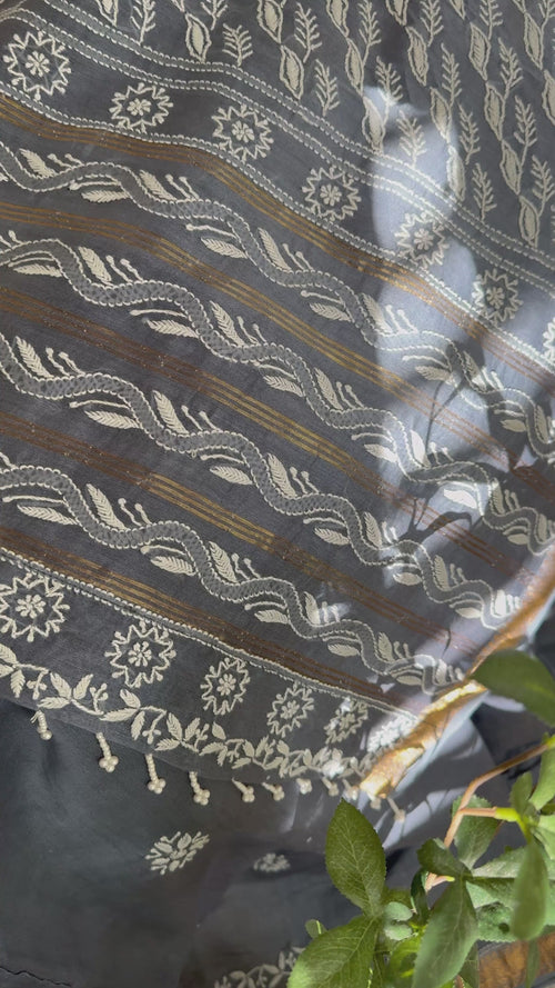 Chanderi Silk Saree with Chikankari: Grey