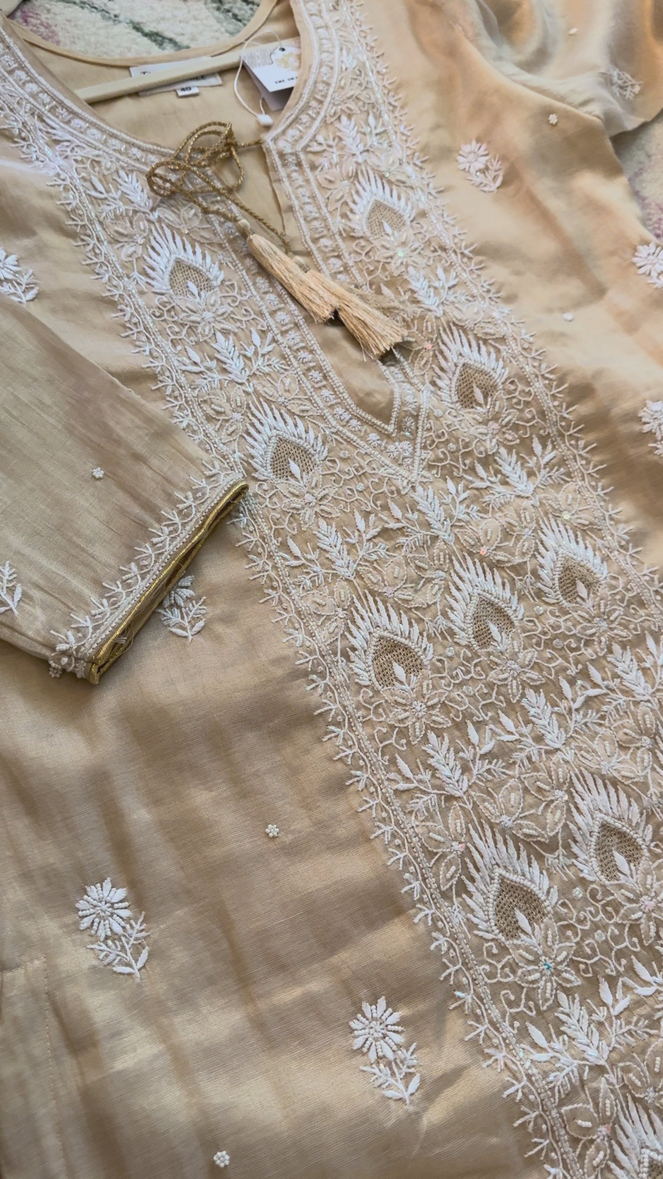 Load video: SAHAR: Tissue Silk Chikankari suit set